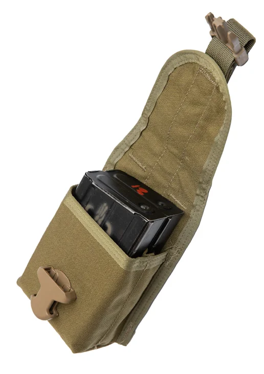 Carries two 7.62x51 NATO magazines with ease.