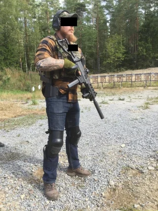 Nämä farkut ovat niin pro, että niitä voivat käyttää operaattoritkin.