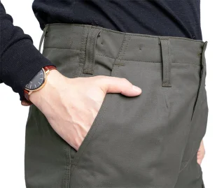 Good basic pockets. Note the wide belt loops.