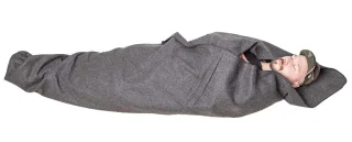 Put your mind and body to rest: wrap yourself into this comfy blanket!