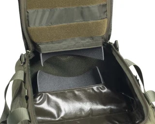 Removable padding between layers of Cordura.