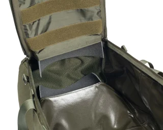 Removable padding between layers of Cordura.