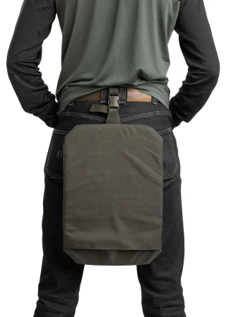 One option is to attach the sitting pad straight to your belt.