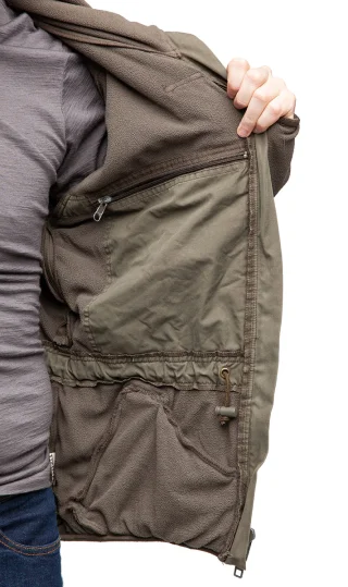 Adjustable waist and hidden pocket.