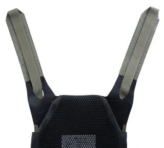 The shoulder strap quick release looks like this. Ballistic plates are sold separately.