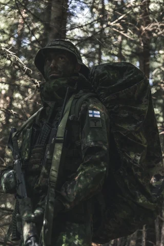 Large rain cover on Savotta Jääkäri XL rucksack