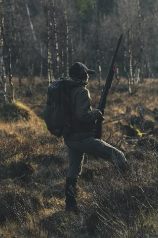 Poistunut versio, joka on väriltään ruskeampi.