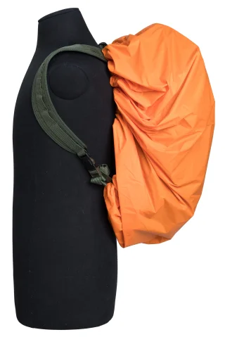 Medium sized rain cover on Särmä TST CP15 Combat Pack