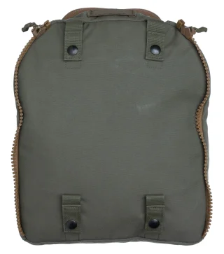 This zip-on panel attaches to your Velocity Systems SCARAB LT plate carrier or a suitable MOLLE/PALS panel – it has both side-zippers and attachment loops for PALS webbing. 